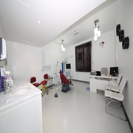 Al Mumtaz Dental Center