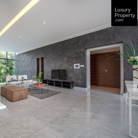 Luxury Property LLC