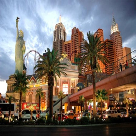 Wonders of West Tour service in Dubai