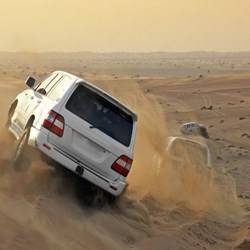 Hummer Desert Safari in Dubai
