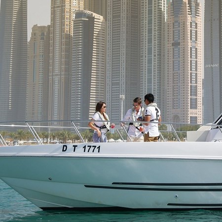 Intermediate Powerboat services in Dubai