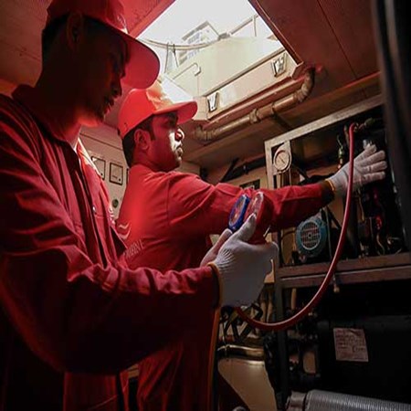 Boat and Yacht Maintenance Service in Dubai