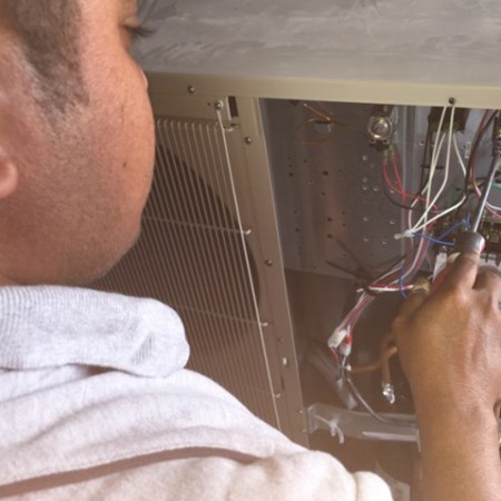 AC Repair Service in Dubai